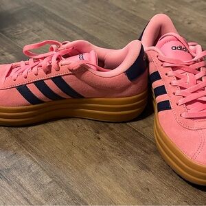 Adidas Women's Pink and Navy Sneakers